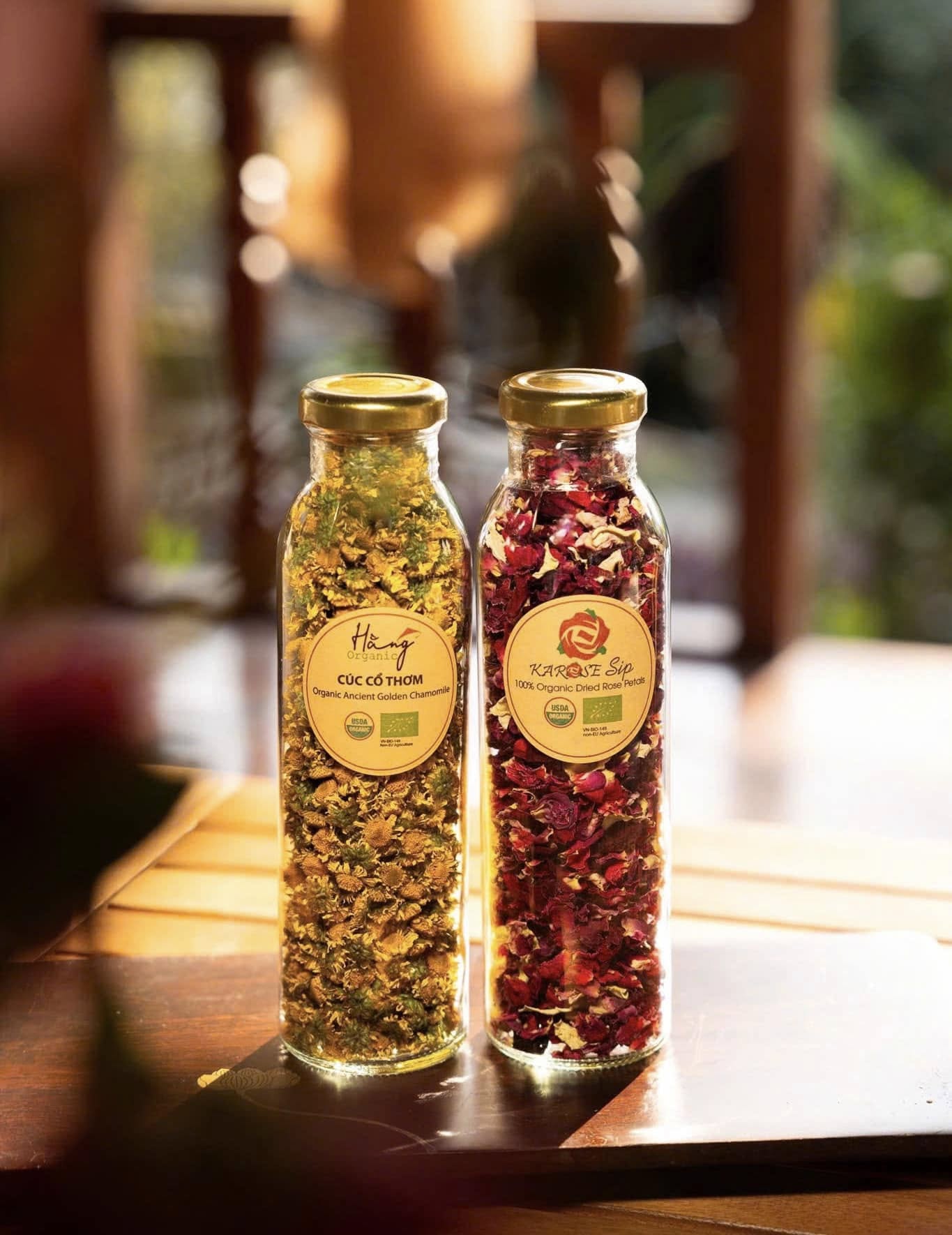 ORGANICS USDA Certified Chamomile Flower, S- Grade, Freshly Harvested and Dried BULK Tea, 25 grams | Vietnam Organic Camomile | Matricaria Camomilla 100% Natural